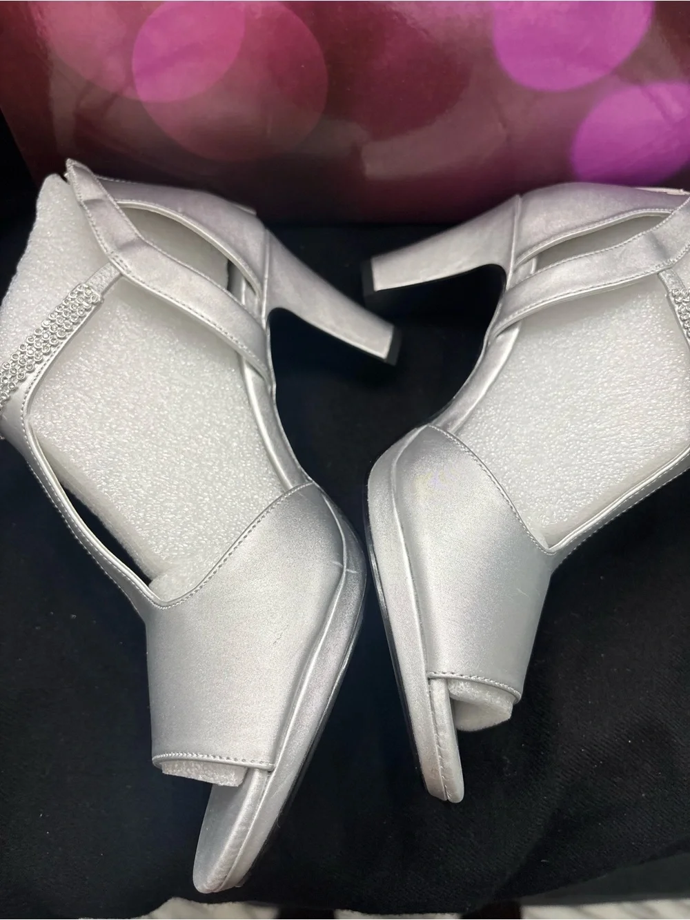 EASY STREET ALIVE AT 5 Womens Silver Rhinestone T-Strap Dress Heeled Sandal 10